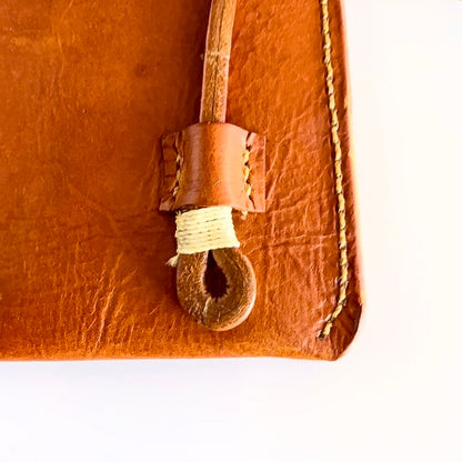 The Shoulder Bag / Details and finishes